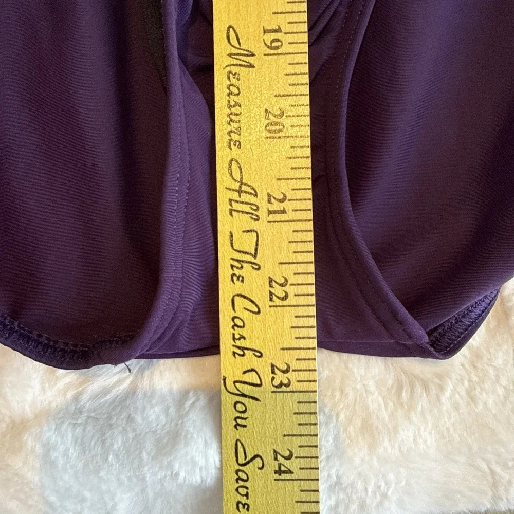 Lands End Swimsuit Women 18 DD Purple Slimming One Piece Built In Bra Vacation